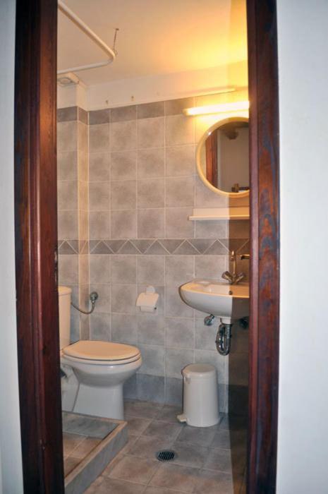Aparthotel Odos Odysseos Ermoupoli Zimmer foto