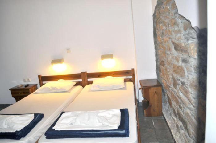 Aparthotel Odos Odysseos Ermoupoli Exterior foto